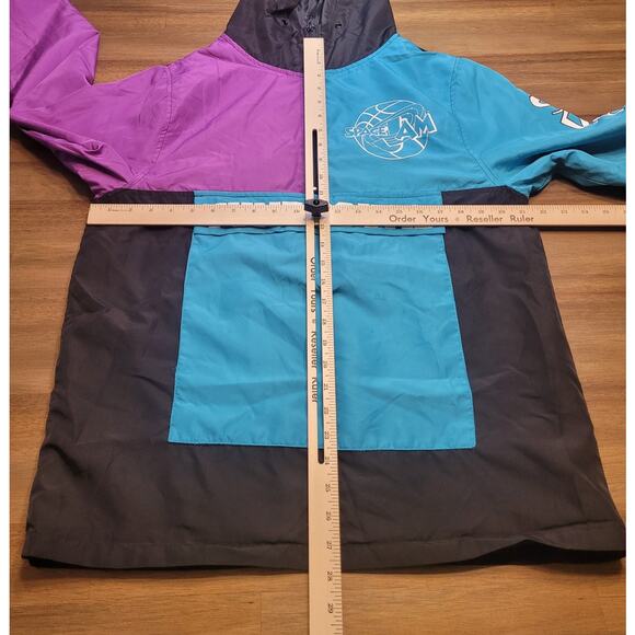 Space Jam Tune Squad Windbreaker Hoodie Men’s S Black VTG Style GVC - Picture 10 of 10